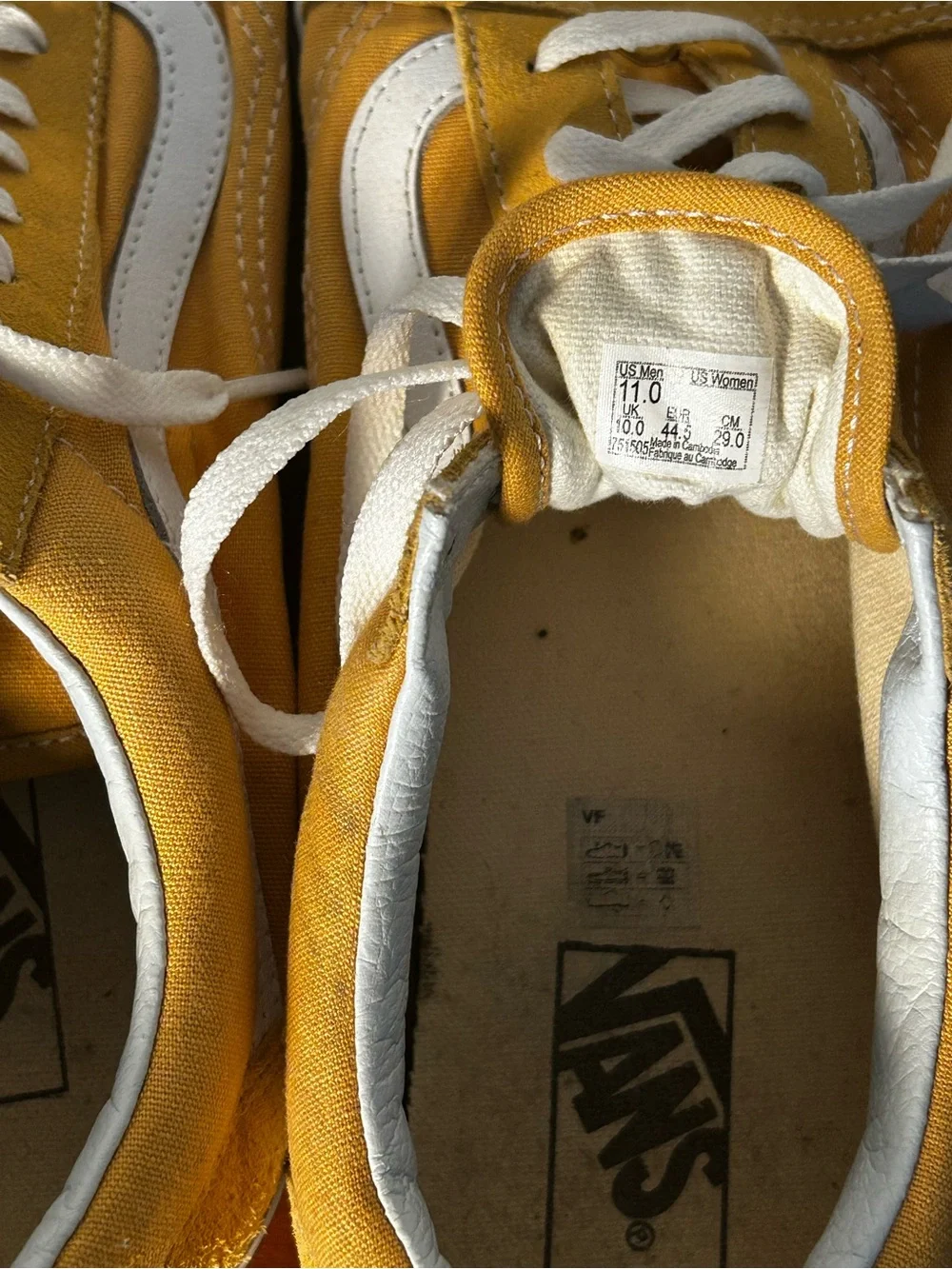 Vans Old Skool Sneakers in Yellow with White Stripe